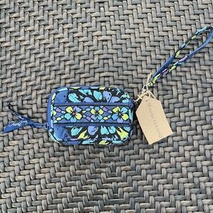 VERA BRADLEY WRISTLET